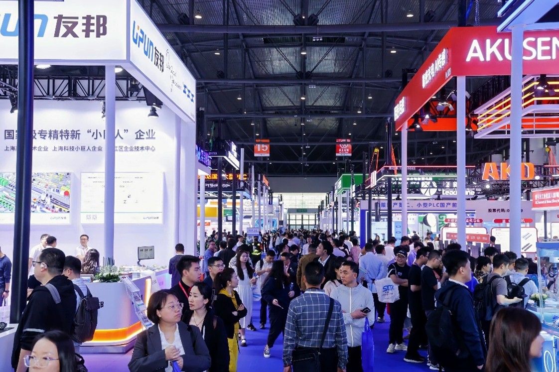 國際品牌融合當地特色